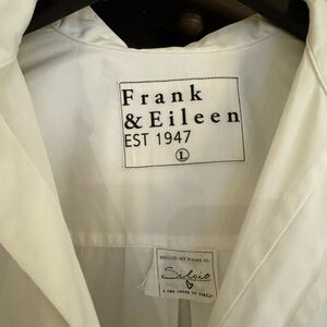 Frank & Eileen White Collared Button-Front Shirt